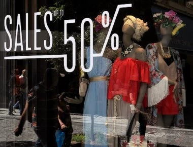 Θερινές εκπτώσεις 2019: Πότε ξεκινούν και πόσο θα διαρκέσουν